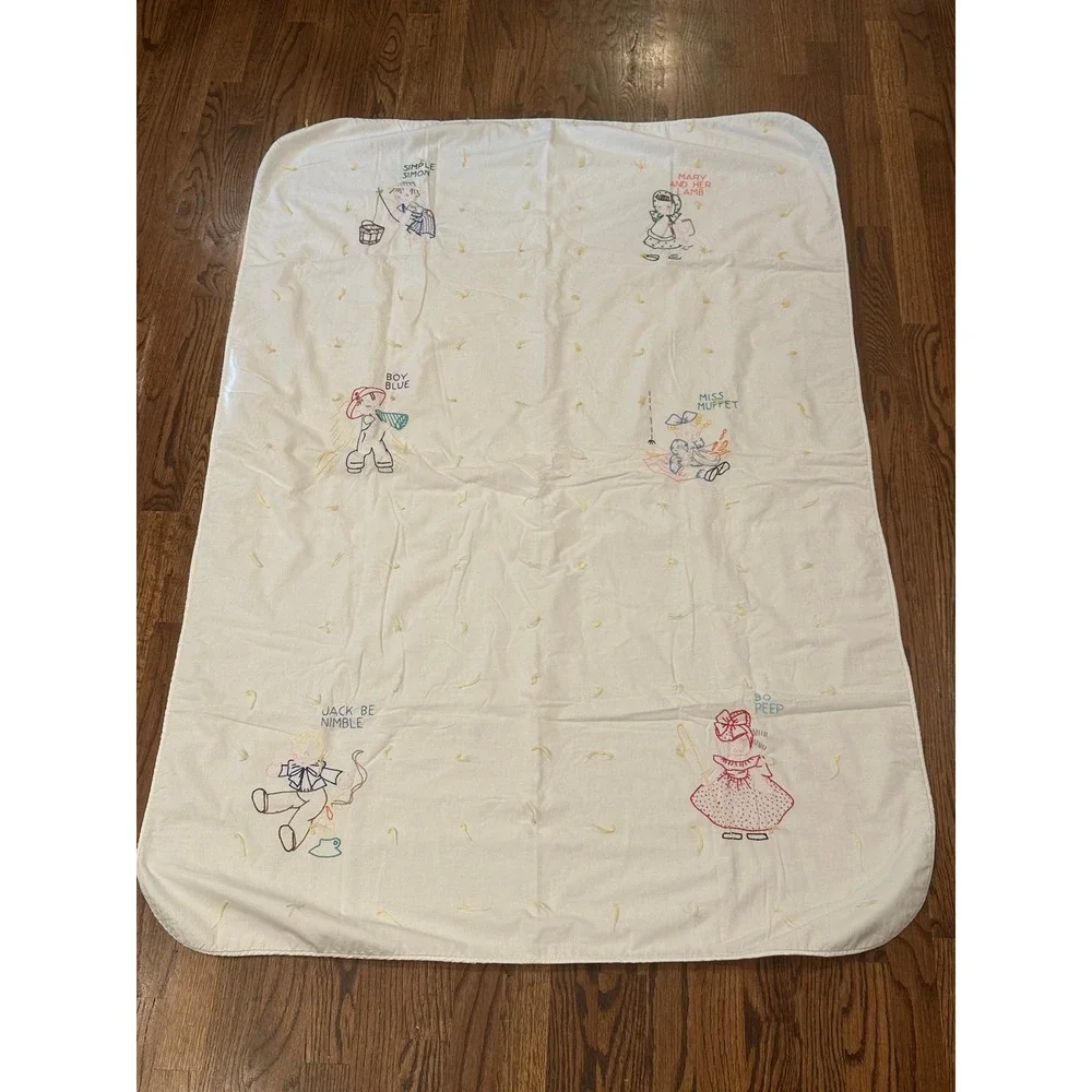 Unbranded Nursery Rhyme Baby Bed Blanket White Hand Embroidered Vintage Style